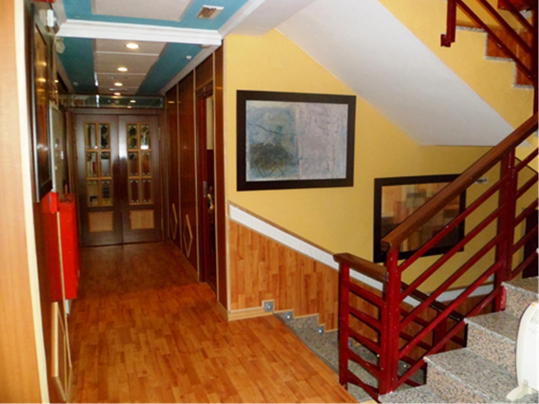 Auto Check In Hotel Las Nieves Jaca Exterior foto